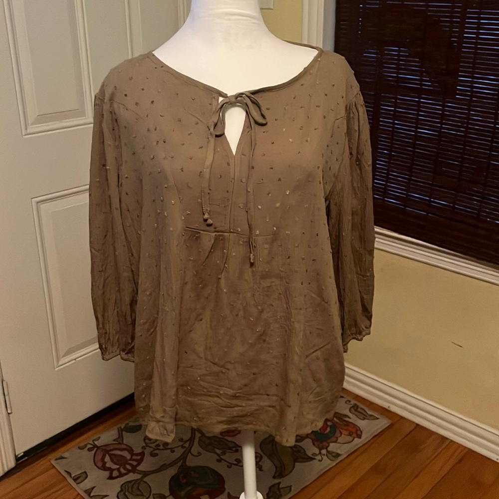 Papermoon Addley clip dot woven top in olive green size Large